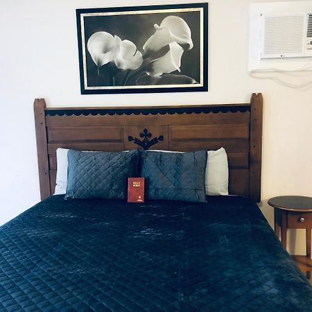 Pine View Motel Прескот Екстер'єр фото