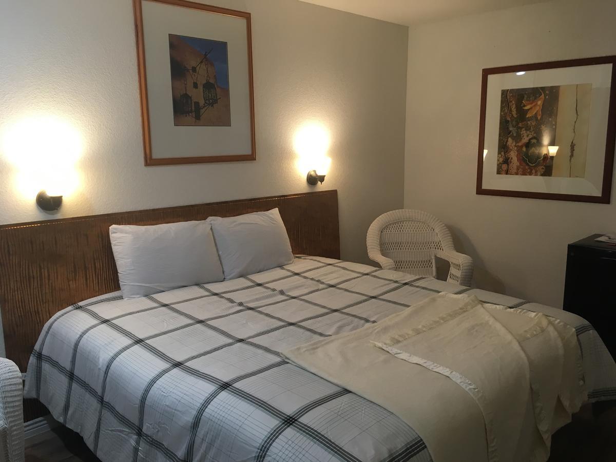Pine View Motel Прескот Екстер'єр фото
