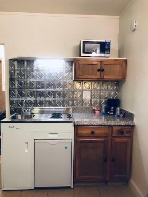 Pine View Motel Прескот Екстер'єр фото